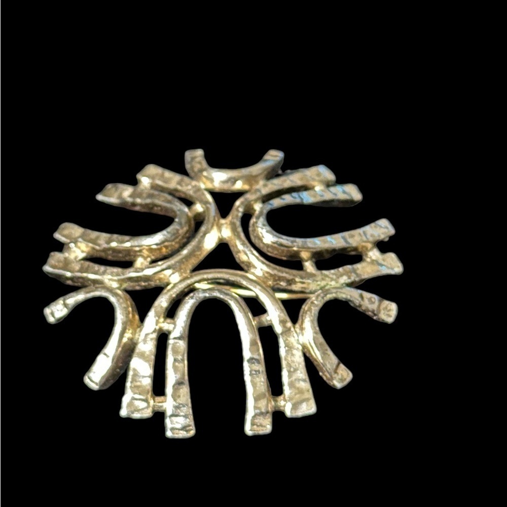 Vintage 1972 Sarah Coventry Sea Sprite Gold Tone Abstract Brooch Pin